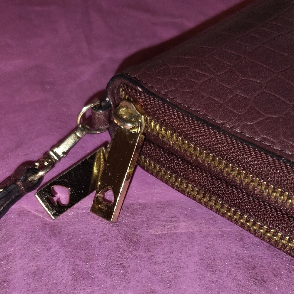Kate Spade Croc-Embossed Deep Burgundy Leather Clutch Wallet - Picture 7 of 7